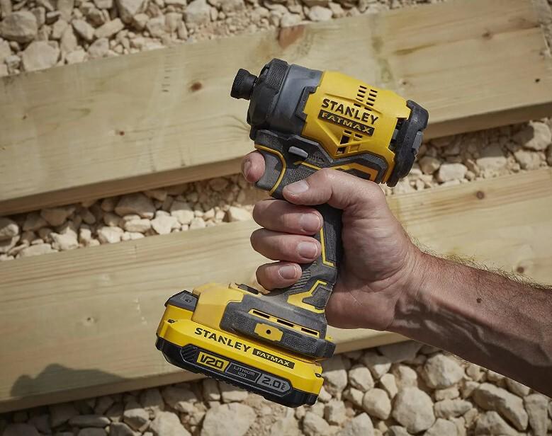 Гайкокрут ударний акумуляторний Stanley FatMax SFMCF810D2K