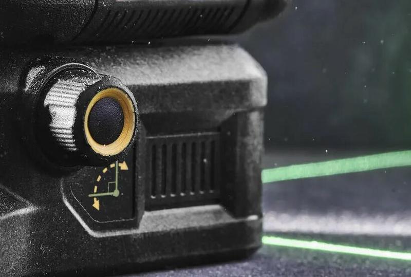 Рівень лазерний лінійний DeWALT DCE089D1G18