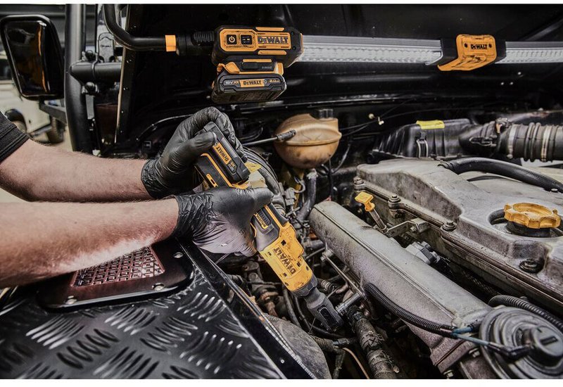 Гайкокрут кутовий - ключ-храповик акумуляторний безщітковий DeWALT DCF503L1G