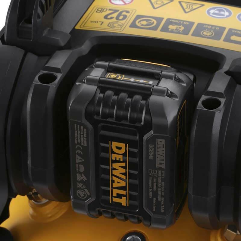 Акумуляторний повітряний компресор DeWALT FLEXVOLT DCC1054T2