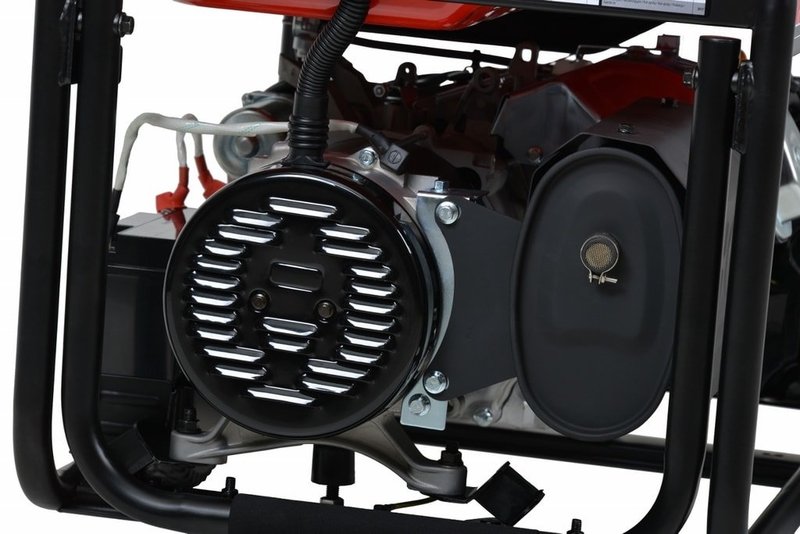 Бензиновий генератор Hecht GG8000