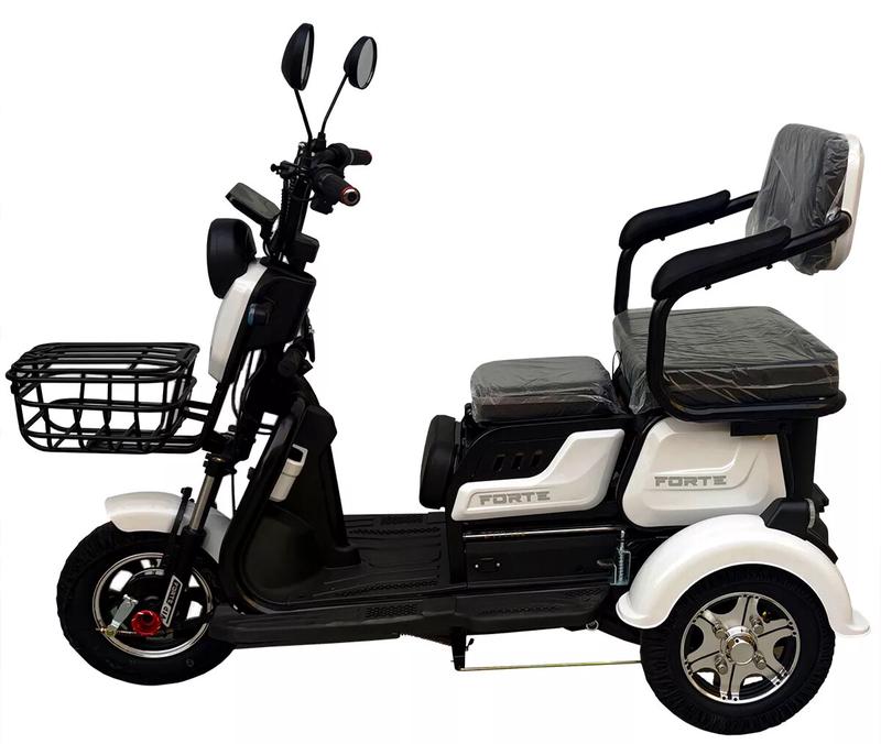 Електроскутер FORTE FAMILY, білий (119374)