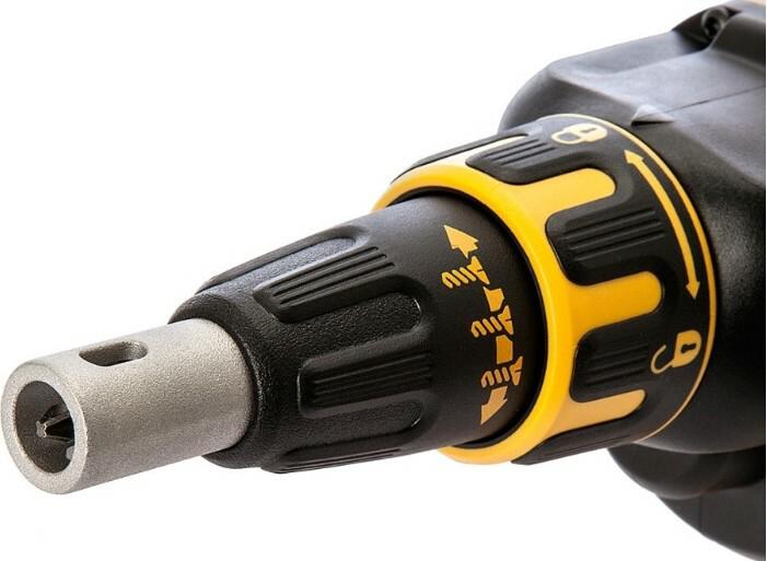 Шурупокрут акумуляторний безщітковій DeWALT DCF620D2