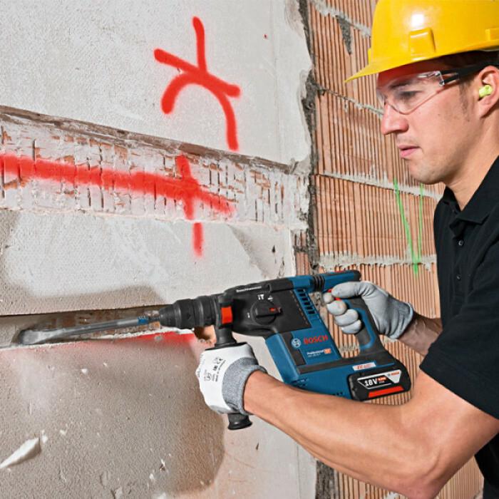 Акумуляторний перфоратор Bosch GBH 18V-26 F (611910003)