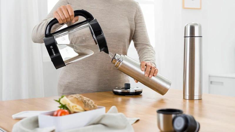 Електрочайник Bosch TWK70B03