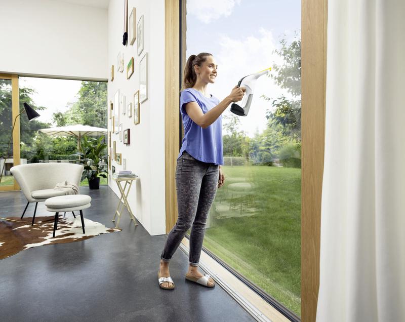 Віконний пилосос Karcher WV 6 Clean Premium (1.633-530.0)
