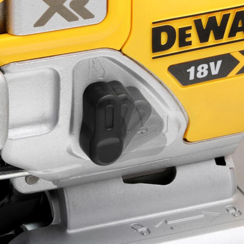 Пила лобзикова DeWALT DCS334P2