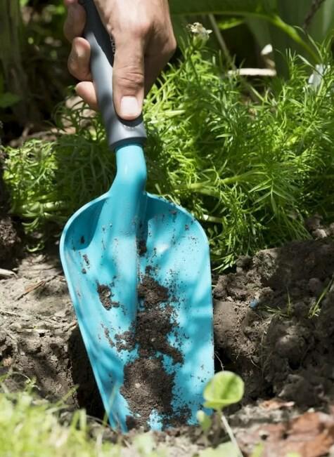 Совок садовий великий 12 см Gardena Classic Ergo (08953-20.000.00)
