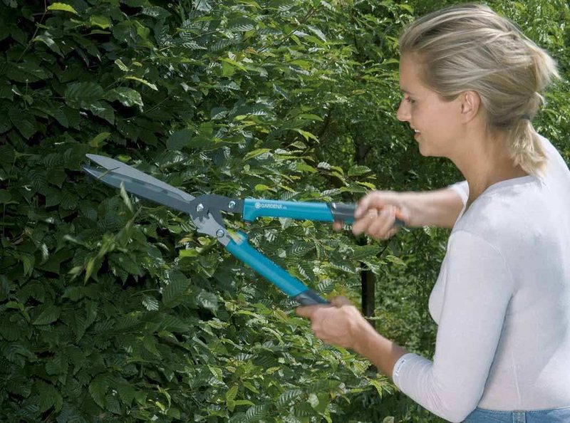 Ножиці для живоплоту з зубчастої передачею Gardena Comfort 600 (00393-20)