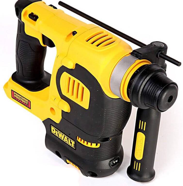 Набір з 4-х інструментів DeWALT DCK422P3