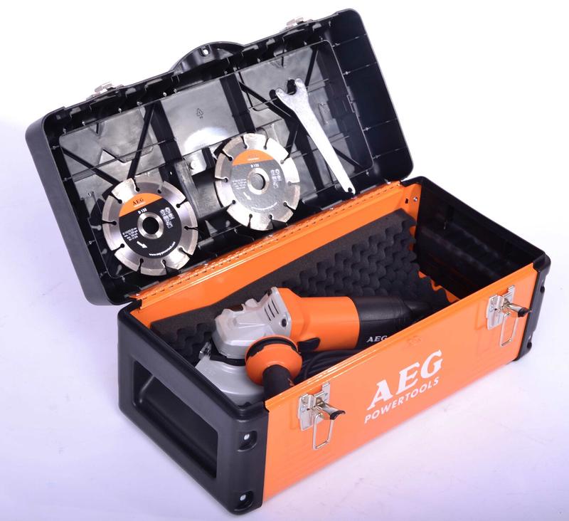 Кутова шліфувальна машина AEG WS 11-125 KIT 1