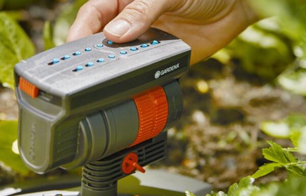 Дощувач осцилюючий Gardena AquaZoom Compact (18708-34.000.00)