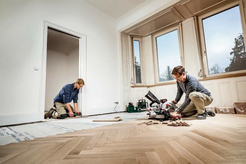 Акумуляторна пила торцювальна Metabo KS 18 LTX 216 (619000850) (без акумулятора і ЗП)