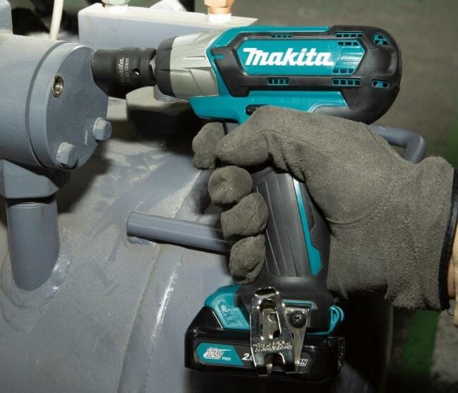 Ударний гайкокрут Makita TW141DZ (без акумулятора і ЗП)