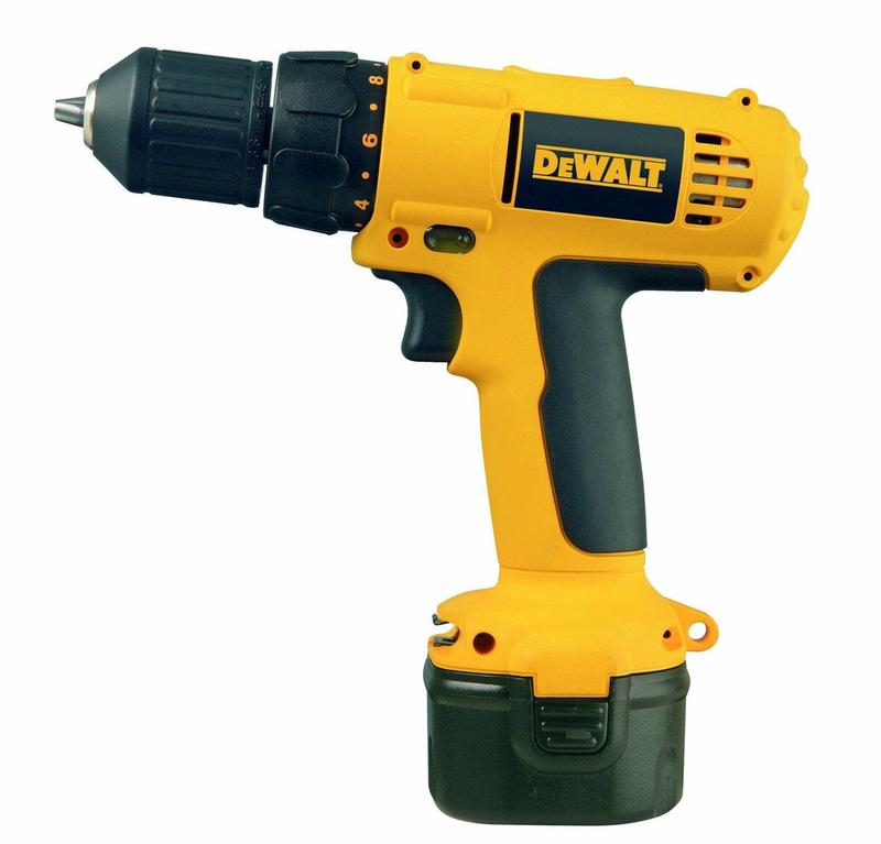 Дриль-шурупокрут DeWALT DC740KA