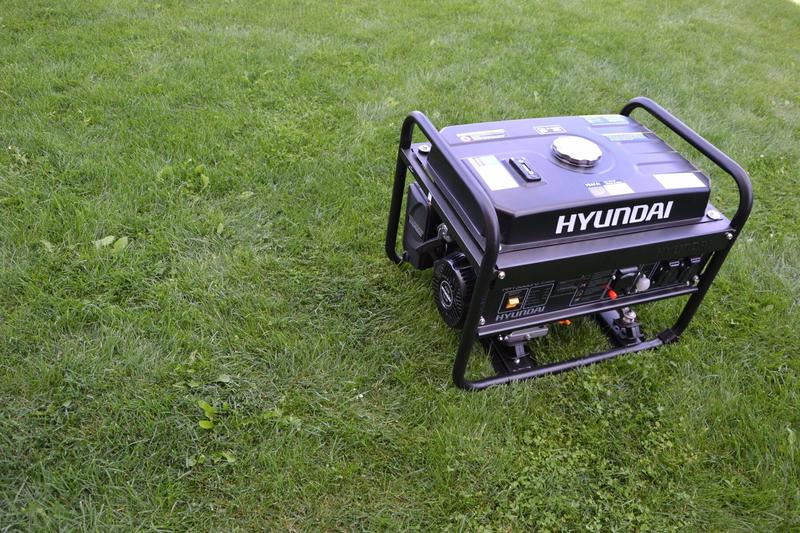 Бензо-газовий генератор Hyundai HHY 3000FG