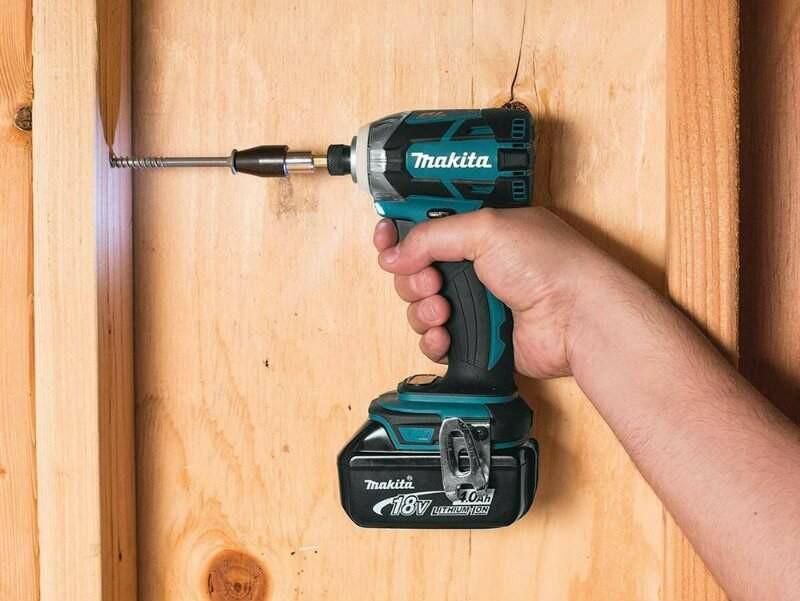Акумуляторний ударний гайкокрут Makita DTD 146 RFJ