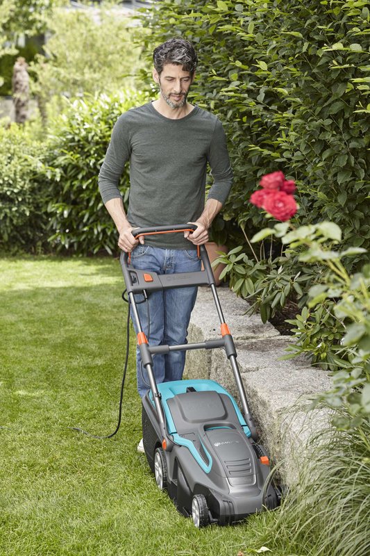 Електрична газонокосарка Gardena PowerMax 1600/37 з мульчуванням (05037-20)