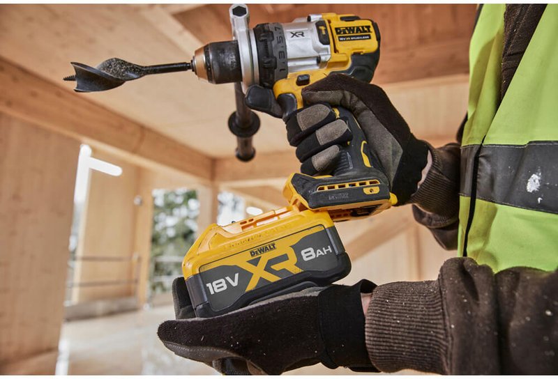 Дриль-шурупокрут акумуляторний безщітковий ударний DeWALT DCD1007WW1T
