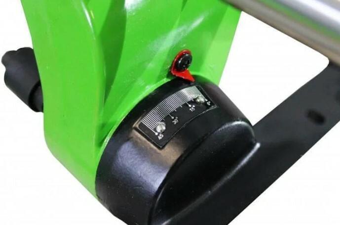Пила торцювальна Zipper ZI-KGS210K