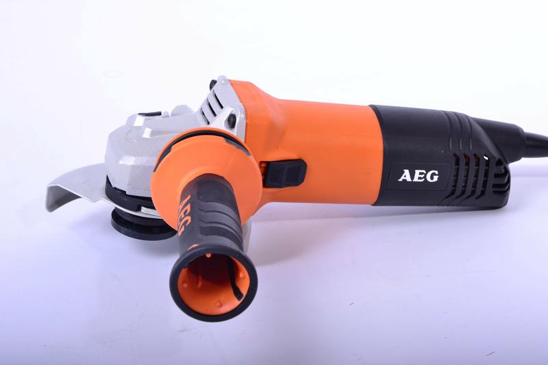 Кутова шліфувальна машина AEG WS 11-125