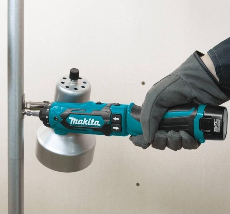 Акумуляторний дриль-шурупокрут Makita DF012DSE