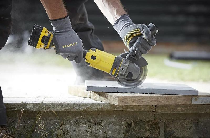 Акумуляторна кутова шліфувальна машина Stanley FatMax SFMCG400M2K