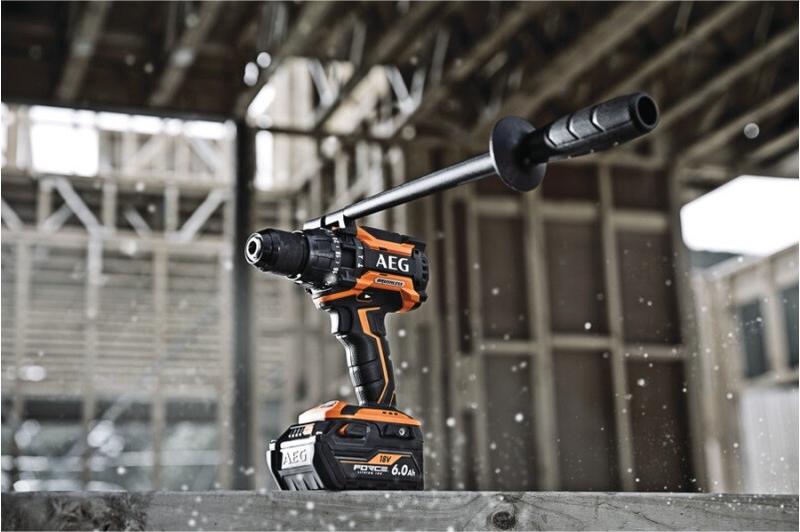 Акумуляторна дриль AEG BSB18BLLI-602C (4935464100)