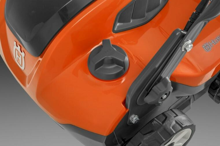 Аератор акумуляторний Husqvarna S138i (9679222-01) (без акумулятора і ЗП)