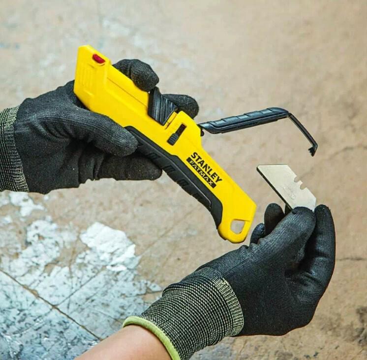 Ніж безпечний для оздоблювальних робіт Stanley Tri-Slide (FMHT10365-0)