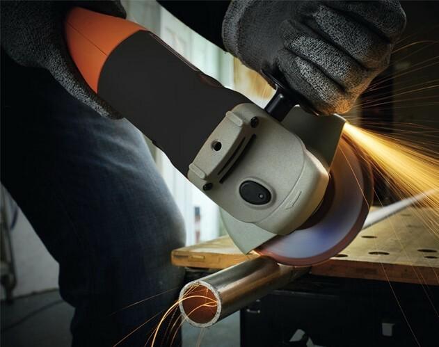Кутова шліфувальна машина BLACK   DECKER KG1202