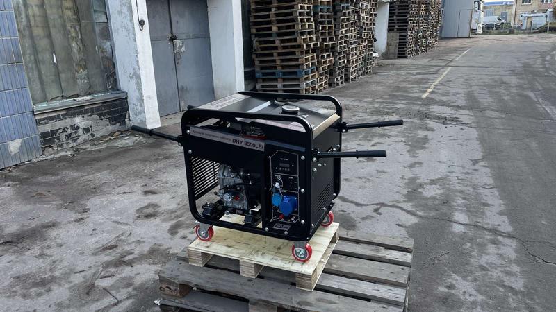 Інверторний дизельний генератор Hyundai DHY 8500LEi