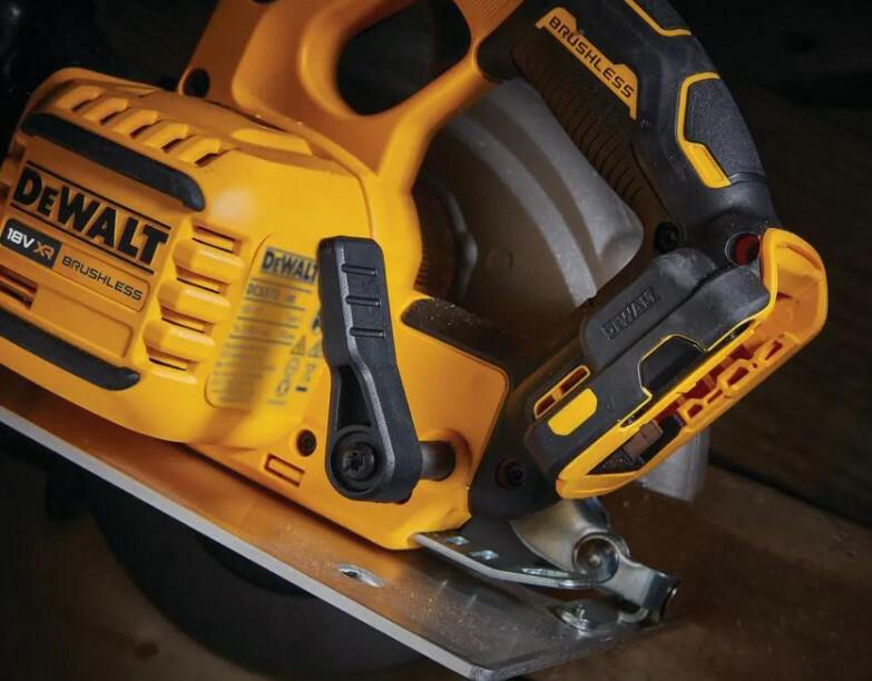 Пила дискова DeWALT FLEXVOLT ADVANTAGE TSTAK DCS573T1