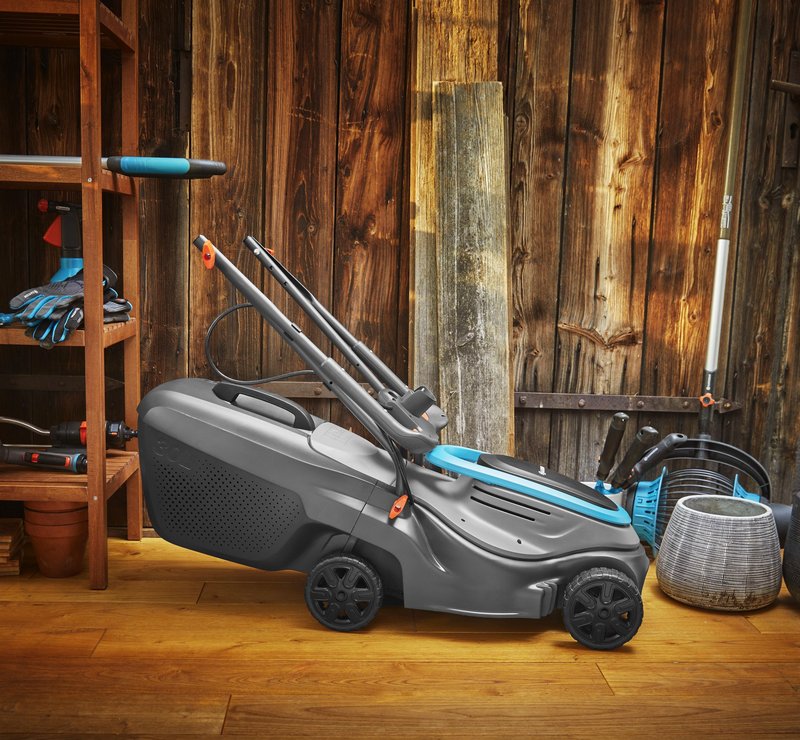 Електрична газонокосарка Gardena PowerMax 32/1200 G2 + запасний ніж (14633-20)