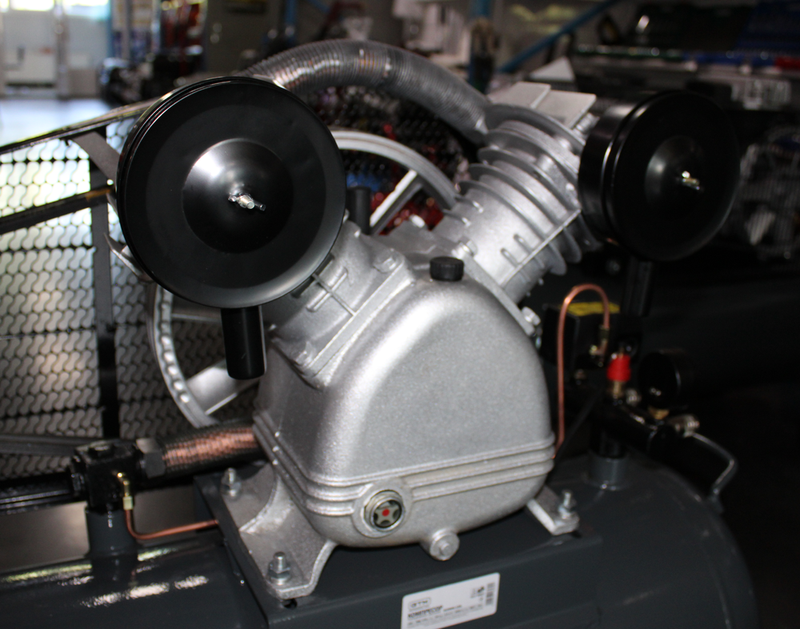 Поршневий повітряний компресор 120 л GTM KC2090A-120L ремінний 27158