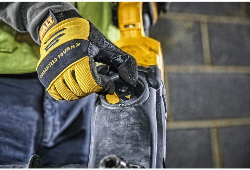 Дриль безщітковий кутова DeWALT DCD470N