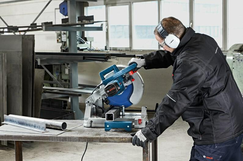 Монтажна пилка Bosch GCD 12 JL