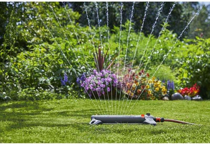 Дощователь осциллирующий Gardena AquaZoom M (18712-34.000.00)