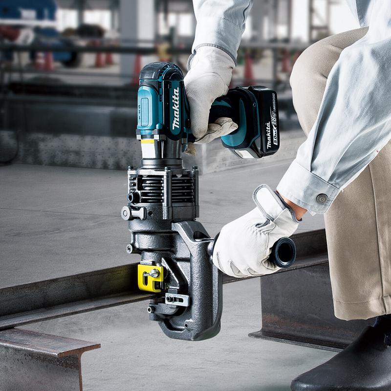 Акумуляторний штампувальний прес Makita DPP200ZK (Без АКБ і ЗУ)