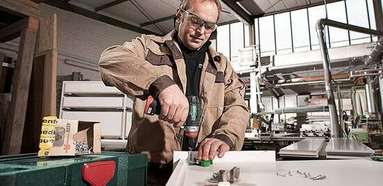 Акумуляторний шурупокрут Metabo PowerMaxx BS Basic Set (600080960)