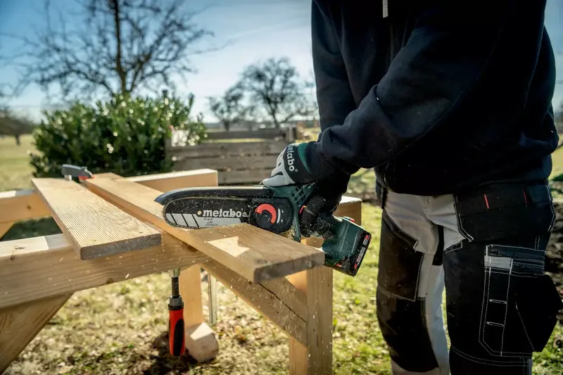 Акумуляторна ланцюгова пила Metabo MS 18 LTX 15 (без АКБ и ЗП)