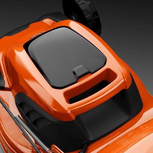 Акумуляторна газонокосарка Husqvarna LC 141Li