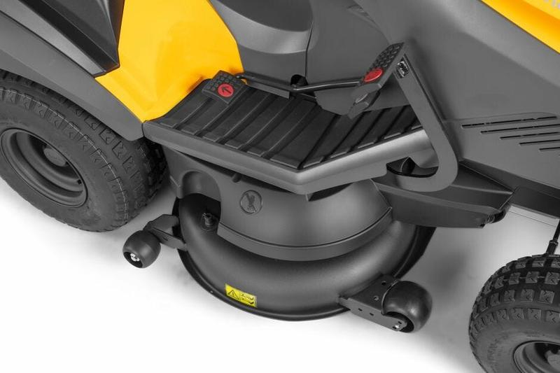 Трактор садовий бензиновий Stiga Estate9102W