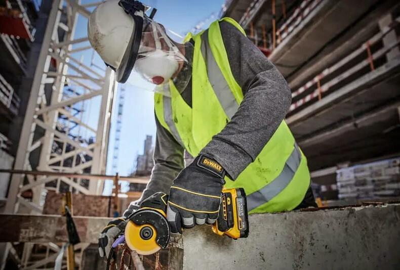 Пила дискова акумуляторна DeWalt DCS438N (без АКБ та ЗП)