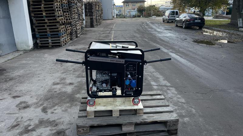 Інверторний дизельний генератор Hyundai DHY 8500LEi