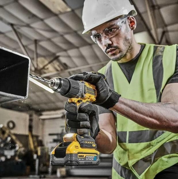 Дриль-шурупокрут DeWalt DCD805H2T