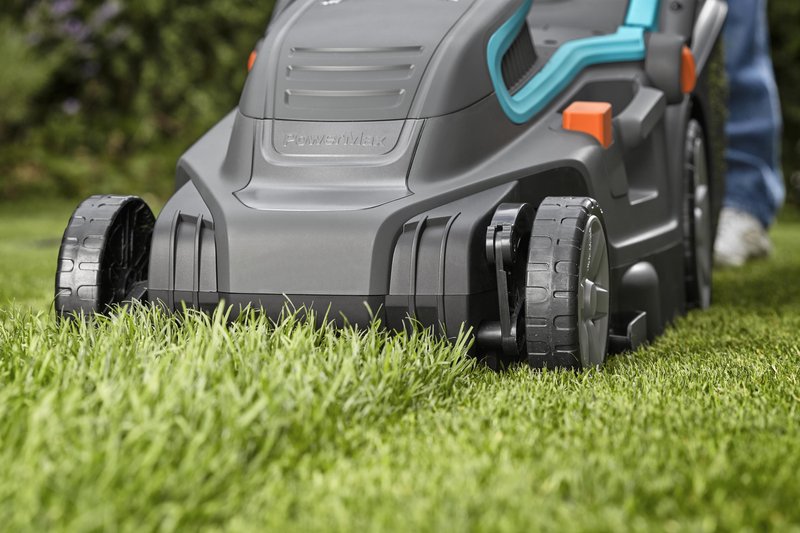 Електрична газонокосарка Gardena PowerMax 1800/42 з мульчуванням (05042-20)