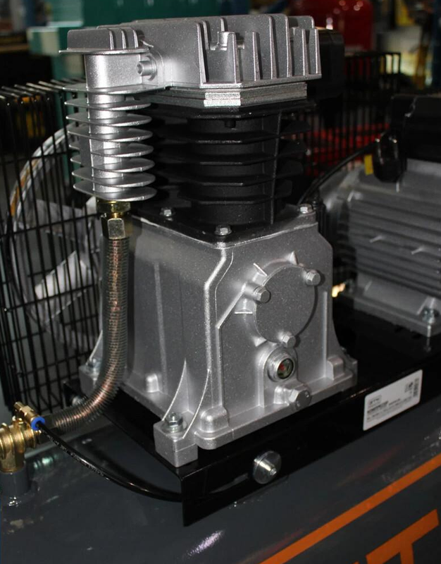Поршневий повітряний компресор GTM KCH2070B-100L (27156)