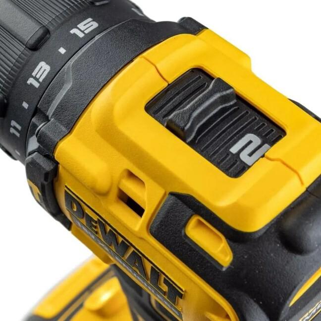Дриль-шурупокрут DeWALT DCD709M2T