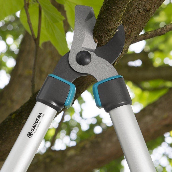 Сучкоріз телескопічний для зелених гілок до 42 мм Gardena TeleCut 520-670 B (12005-20)